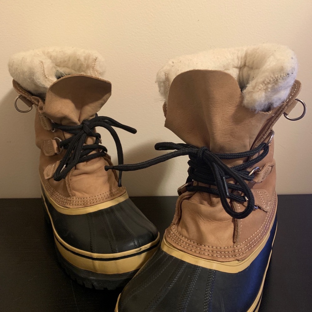 SOREL Caribou Women's Buff Tan Black Fleece Trimmed Nubuck Winter Boots Snow 7